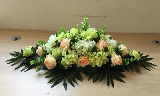 餐桌上摆放哪种花寓意吉祥？常见花卉的象征意义是什么？
