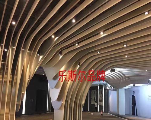 如何获取植物大树建材？