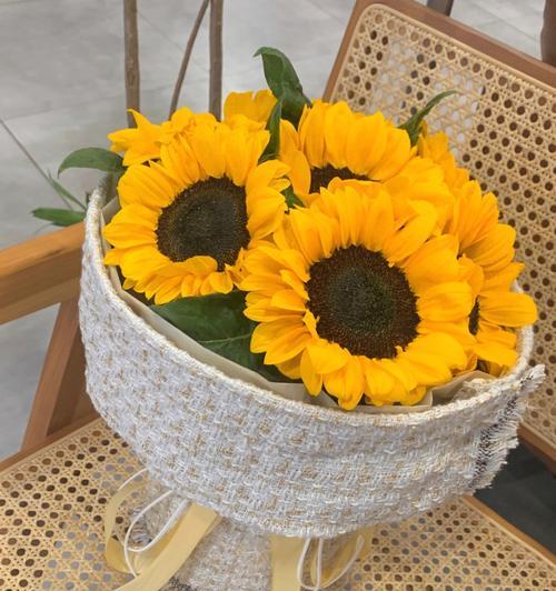 茉莉小香风的花语是什么？茉莉小香风代表的寓意是什么？